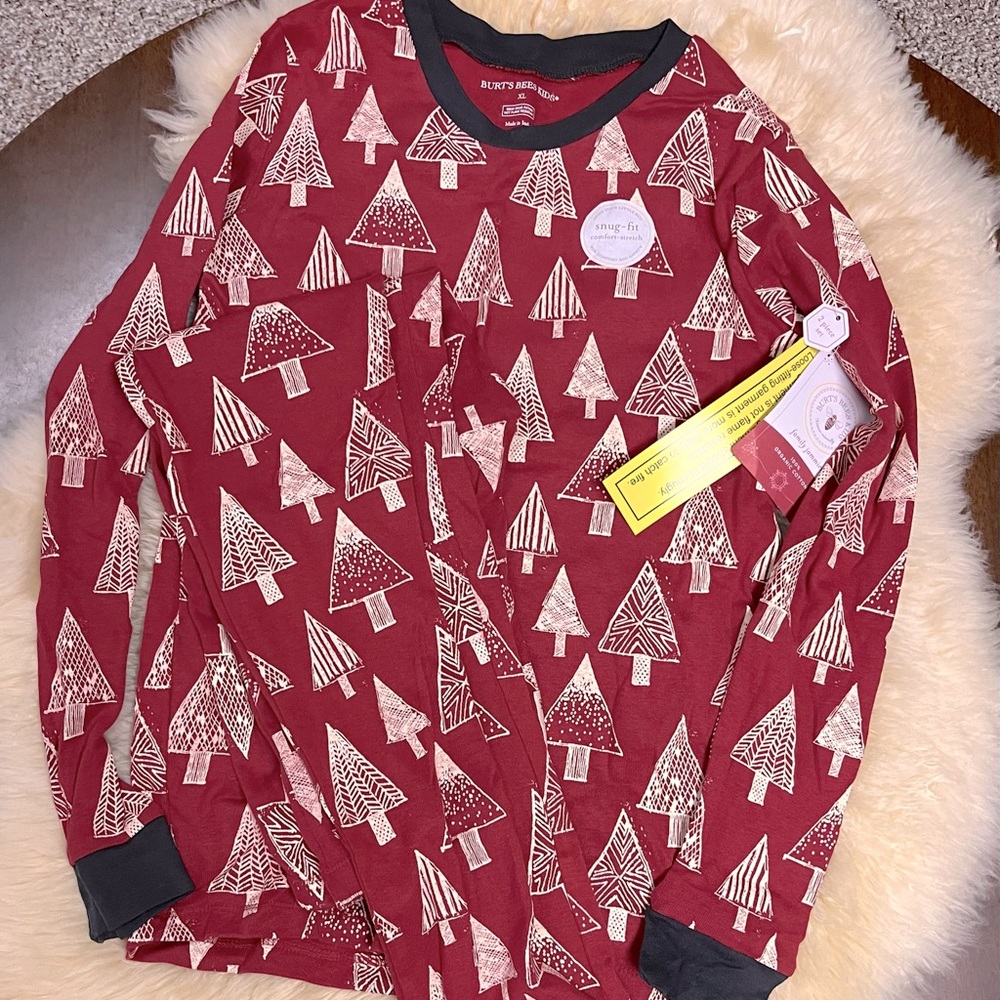 NWT Burt’s Bees Pajama’s